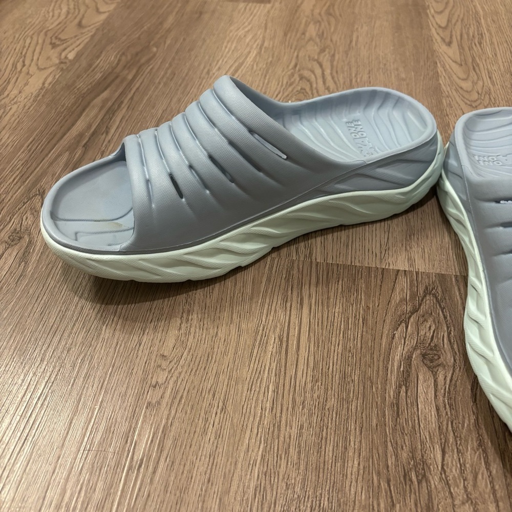 Hoka One One Ora Recovery Slides Women’s 9 Light Blue Slip On Sandals - Picture 3 of 8